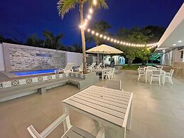 Zaba Beach House