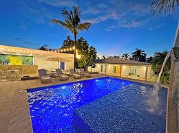 Zaba Beach House