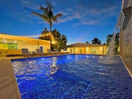 Zaba Beach House