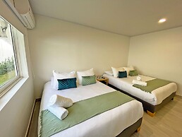 Zaba Beach House