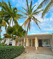 Zaba Beach House