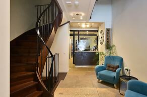 HOTEL ROUSSEAU PLUS