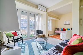 Acropolis Penthouse With 50mbps Wifi