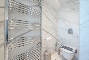 Unique Acropolis View Apartment