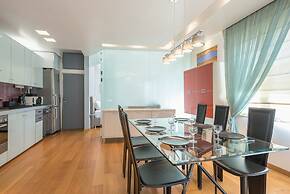 Agios Ioannis Metro Station - Comfy Apartment