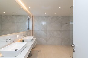 Luxury Villa Verde