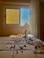 Pyramids Express View Inn