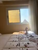 Pyramids Express View Inn