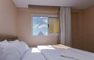 Pyramids Express View Inn