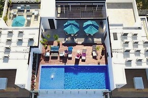 Luxe Condos Complex with Roof Pool