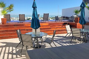 Luxe Condos Complex with Roof Pool