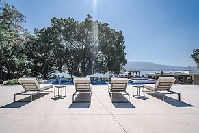 Charming Bungalow Cajititlan 2 Beds Pool