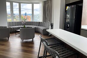 VOU Suites by Avia Suites