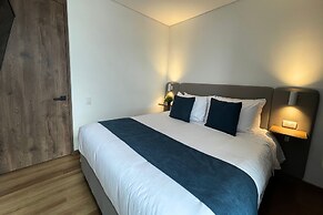 VOU Suites by Avia Suites