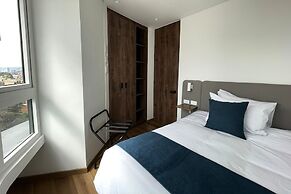 VOU Suites by Avia Suites