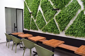 VOU Suites by Avia Suites