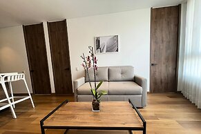 VOU Suites by Avia Suites