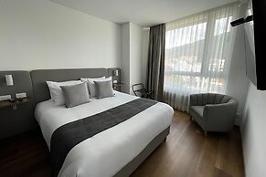 VOU Suites by Avia Suites