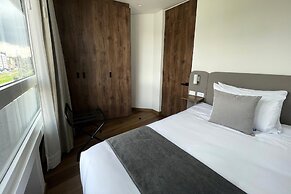 VOU Suites by Avia Suites