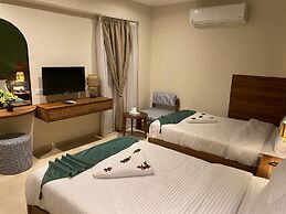 The Nomad Pyramids Boutique Hotel