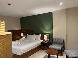 The Nomad Pyramids Boutique Hotel