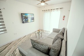 Maximum Beach Hotel