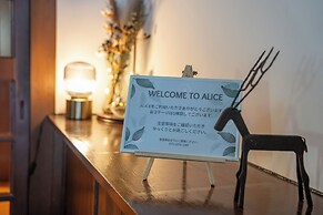 Cottage Alice