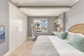 Beachfront, Private Pool, Pizza Oven, Pool Table, Fast Internet, Famil