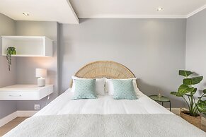Beachfront, Private Pool, Pizza Oven, Pool Table, Fast Internet, Famil