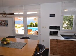 Marvelous Escape Bol Island Villa With Pool