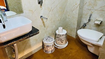 Hotel Pravasa Stay, Dewas Naka