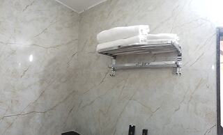 Hotel Pravasa Stay, Dewas Naka