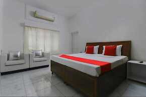 Amar Hotel By GRB