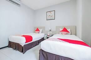 Hotel O Marina Andalas