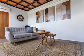 Dela Villa by Betterplace