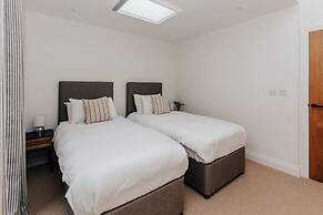 Cart Shed 1 - From 140 Per Night