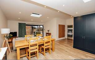 Cart Shed 1 - From 140 Per Night