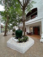 Gee Resort