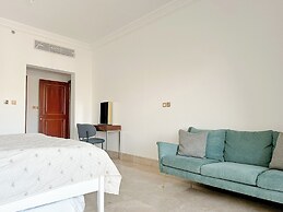 1BR North Residence with Beach Access