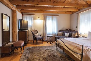 Nomád Hotel & Glamping