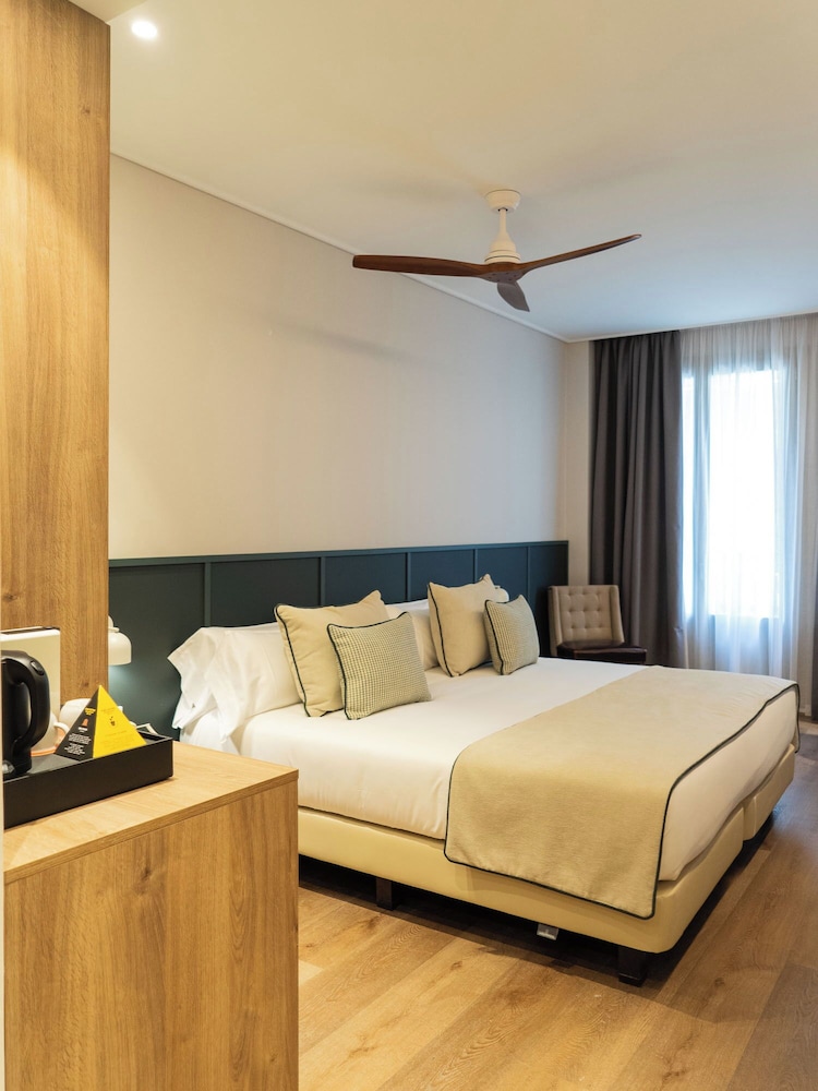 Hotel Well and Come Malaga