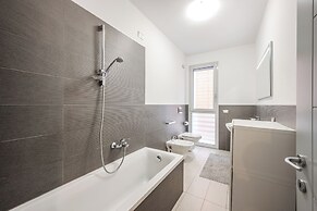 Emilia Suite Street