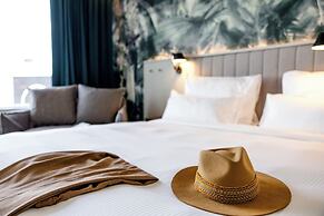 Motel One Paris-Porte de Versailles