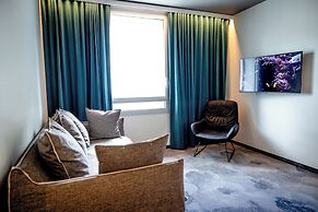 Motel One Paris-Porte de Versailles