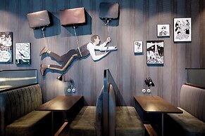 Motel One Paris-Porte de Versailles