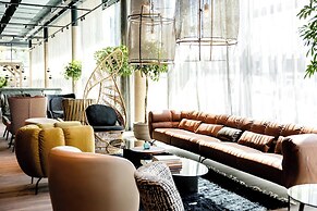 Motel One Paris-Porte de Versailles