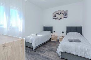 Villa Tonina