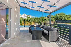 Villa Tonina