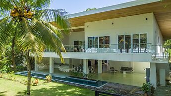 Esterillos Lote 6 Bedroom Home