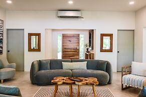Esterillos Lote 6 Bedroom Home